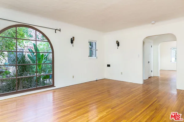 $5,600 | 2319 Meadow Valley Terrace, Los Angeles, CA 90039