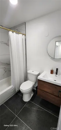 $3,100 | 1566 Pine Avenue, Unit 202A, Long Beach, CA 90813