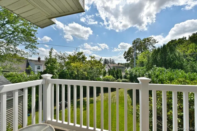 $1,200,000 | 58 Yorkshire Road, New Hyde Park, NY 11040