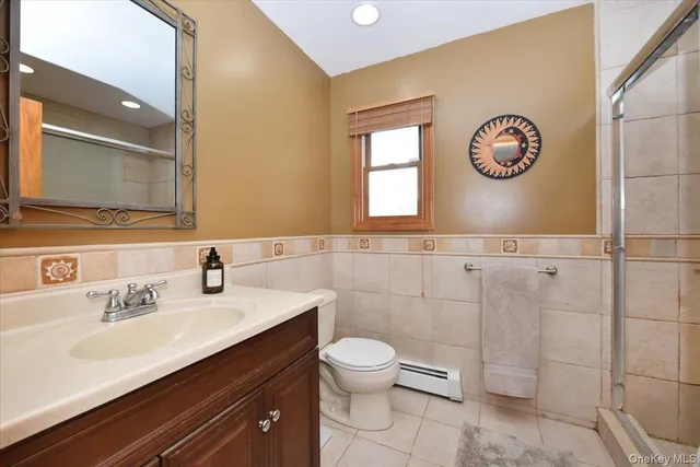 $1,200,000 | 58 Yorkshire Road, New Hyde Park, NY 11040