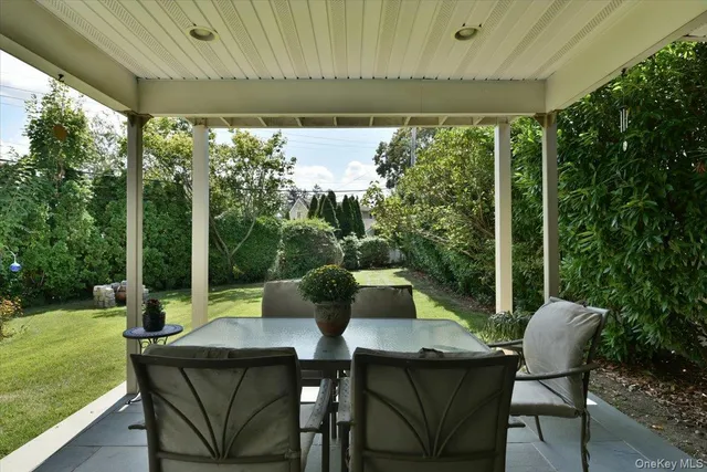 $1,200,000 | 58 Yorkshire Road, New Hyde Park, NY 11040