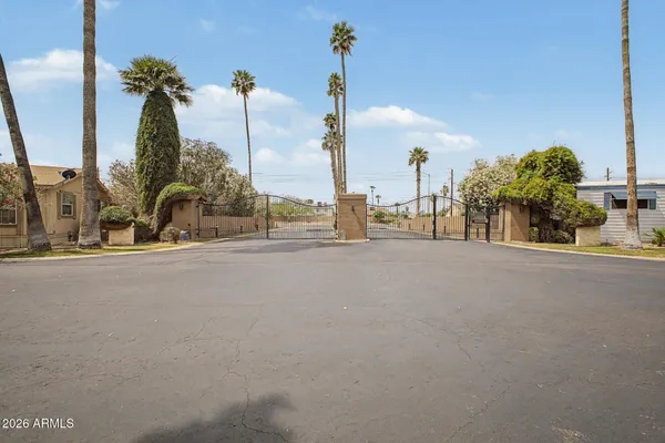 $39,999 | 11411 North 91st Avenue, Unit 176, Peoria, AZ 85345