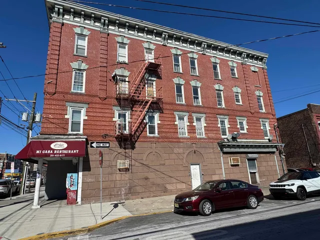 a car parked in front of a building