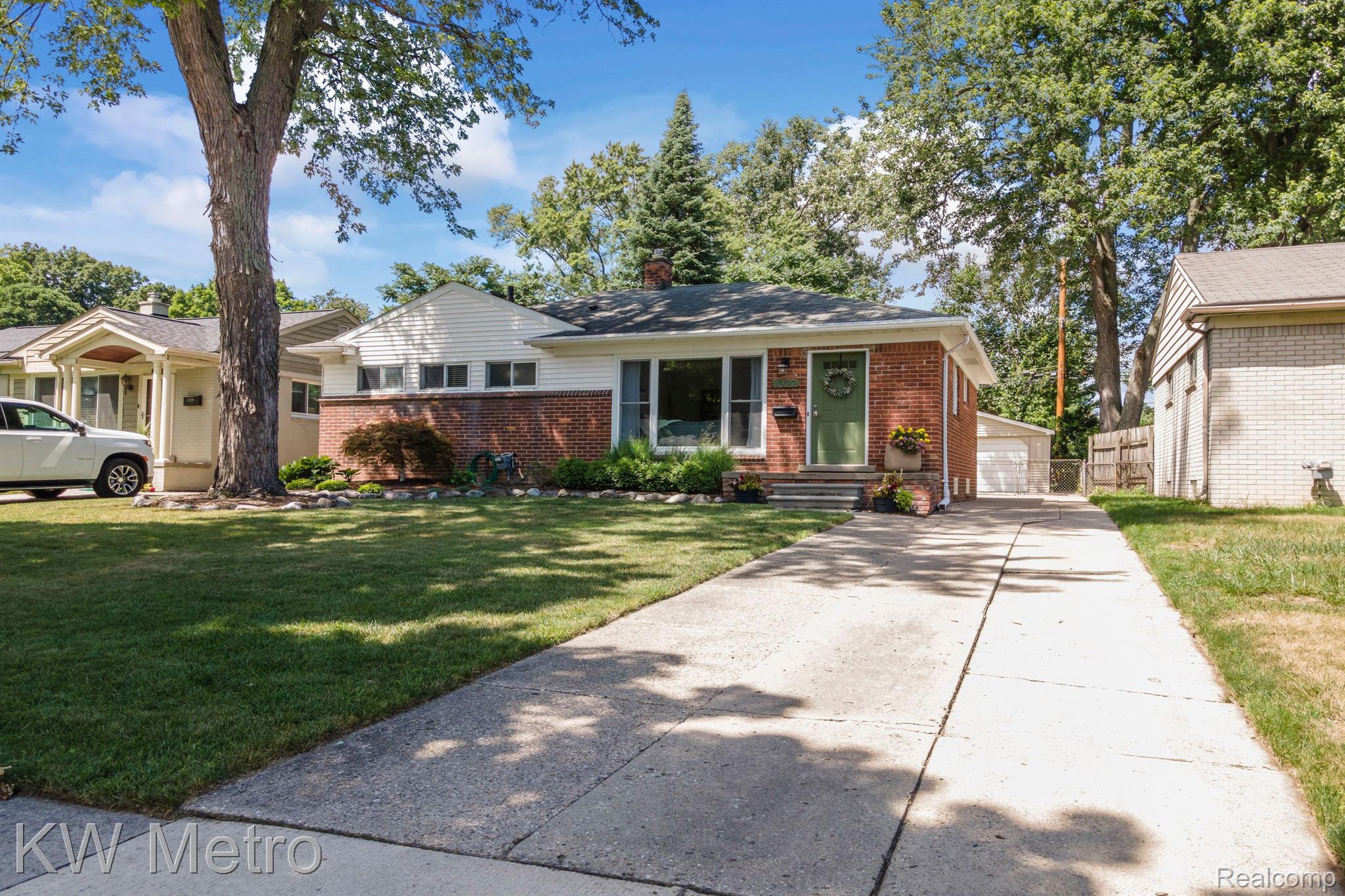 1022 West Webster Road Royal Oak, MI 48073 - Photo 1 of 38 Gallery Image 1