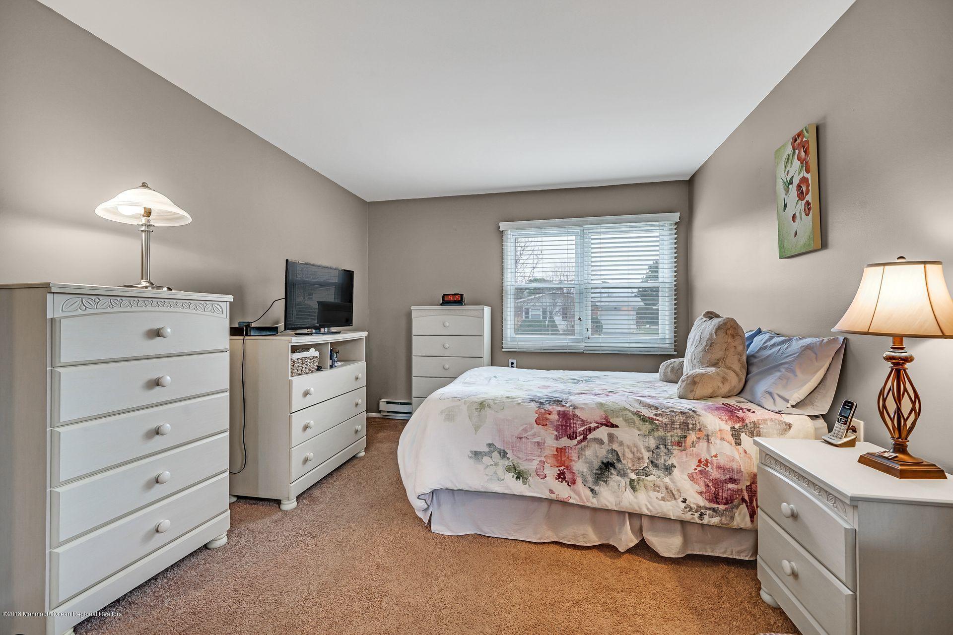 43 Markham Road Brick, NJ 08724 - Photo 18 of 28 19