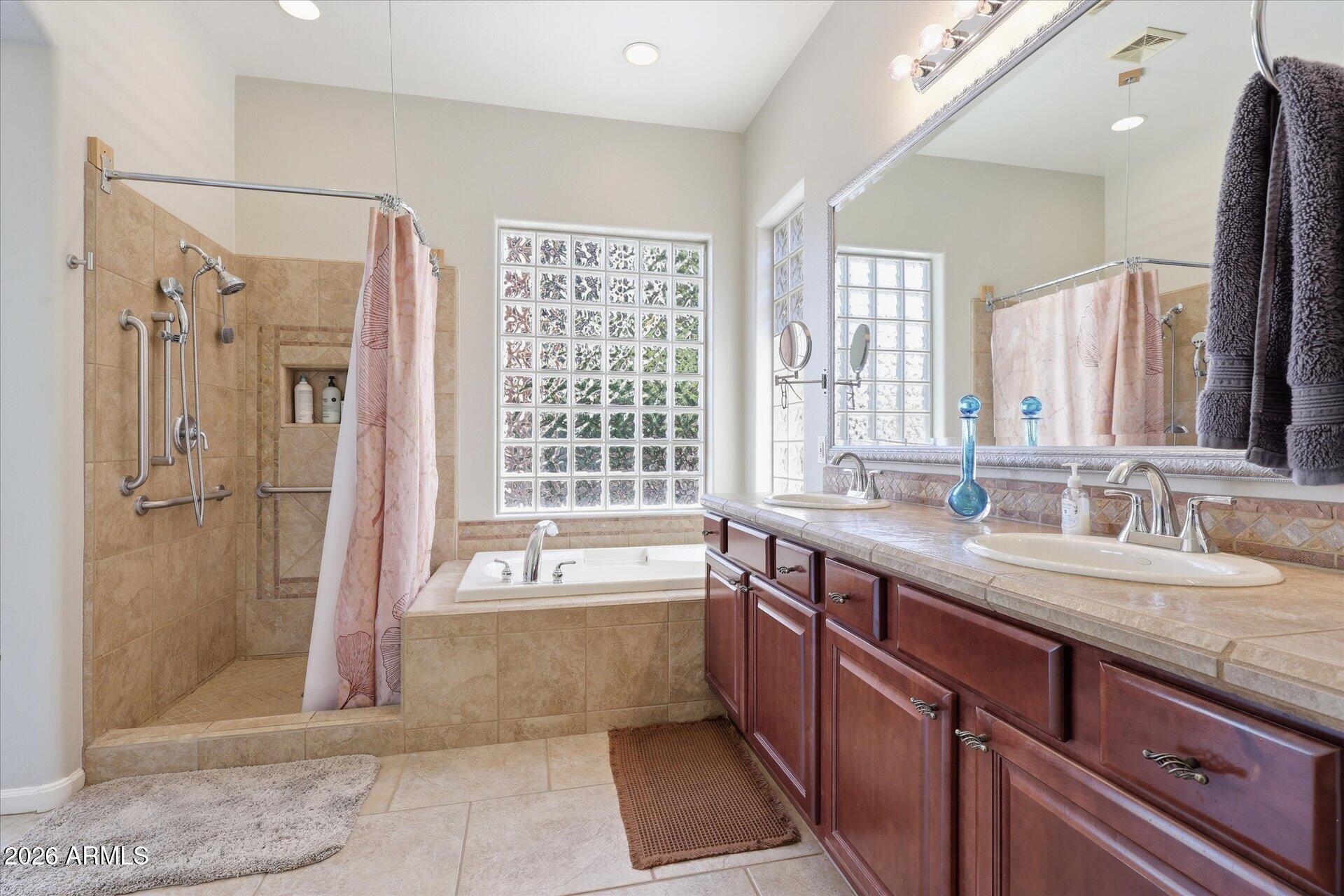 6781 Rachael Way Gilbert, AZ 85298 - Photo 34 of 50 Rachael