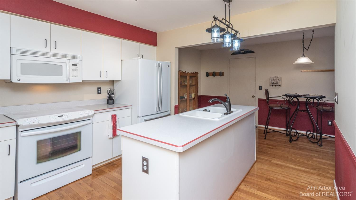 5425 Parkgrove Road Ann Arbor, MI 48103 - Photo 17 of 60 Photo 17