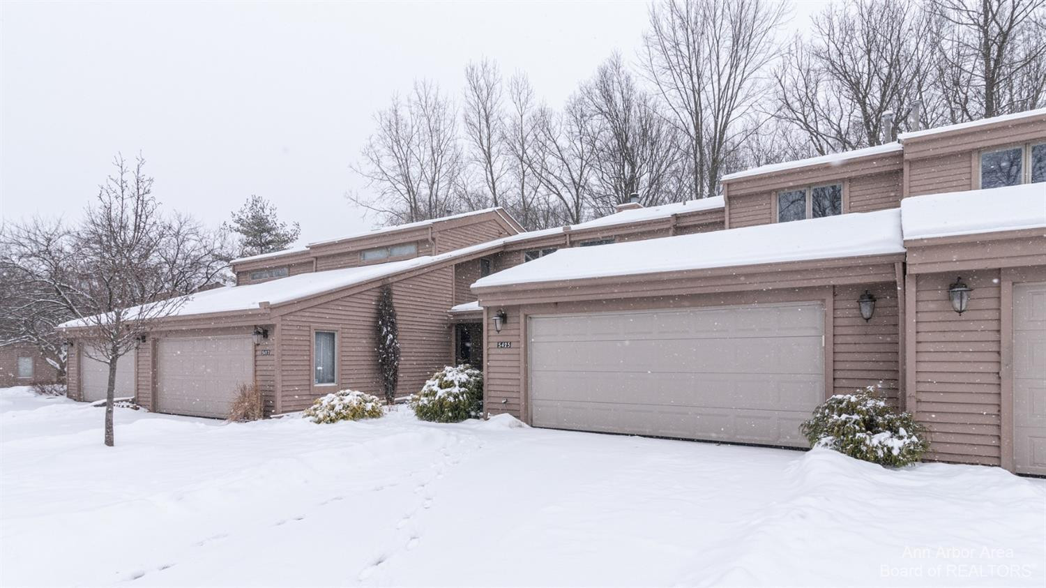 5425 Parkgrove Road Ann Arbor, MI 48103 - Photo 7 of 60 Photo 7