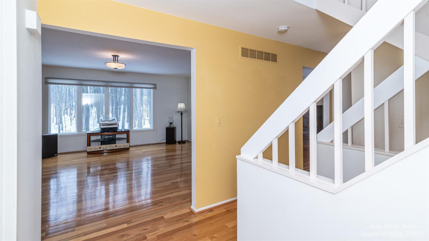 5425 Parkgrove Road Ann Arbor, MI 48103 - Photo 9 of 60 Photo 9