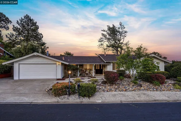 $1,988,888 | 61 Sullivan Drive, Moraga, CA 94556