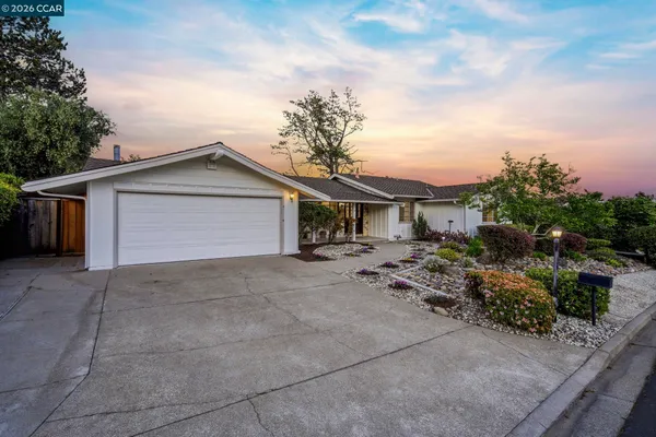 $1,988,888 | 61 Sullivan Drive, Moraga, CA 94556