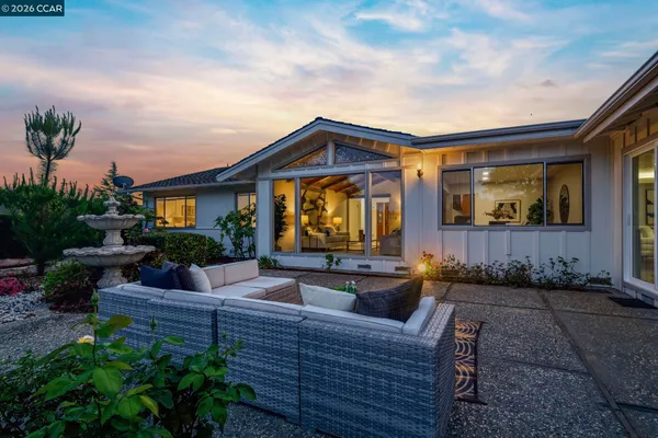 $1,988,888 | 61 Sullivan Drive, Moraga, CA 94556