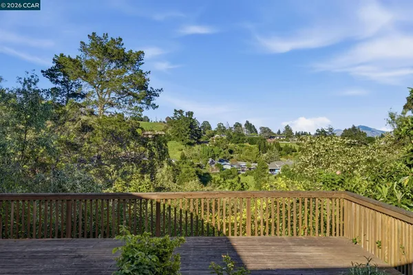$1,988,888 | 61 Sullivan Drive, Moraga, CA 94556
