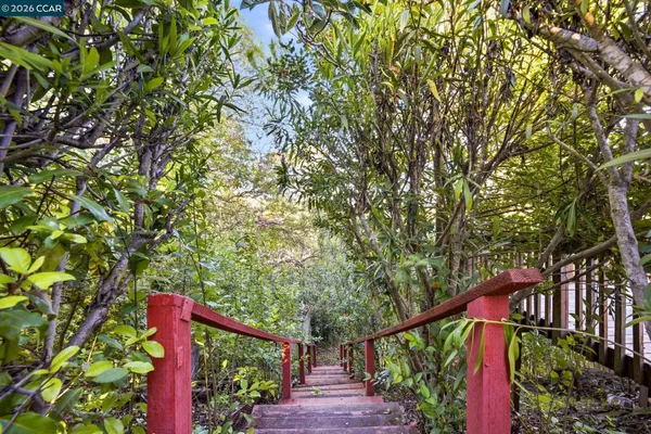 $1,988,888 | 61 Sullivan Drive, Moraga, CA 94556