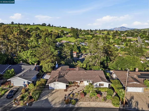 $1,988,888 | 61 Sullivan Drive, Moraga, CA 94556