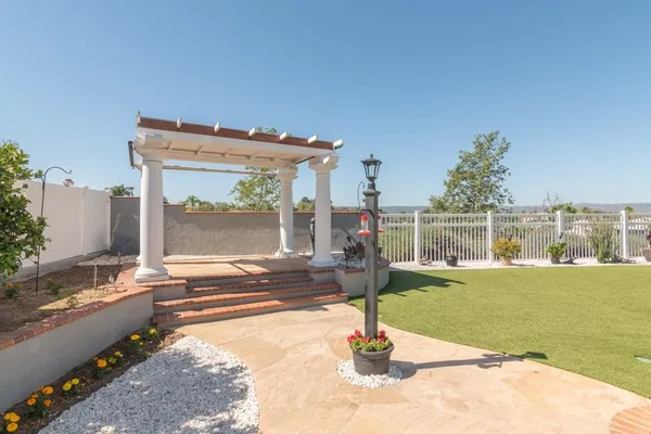 $720,000 | 41045 Willowbend Drive, Murrieta, CA 92563