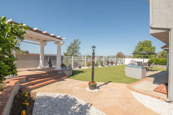 $720,000 | 41045 Willowbend Drive, Murrieta, CA 92563