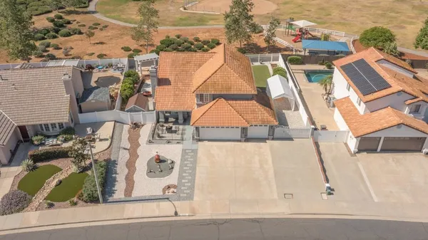 $720,000 | 41045 Willowbend Drive, Murrieta, CA 92563