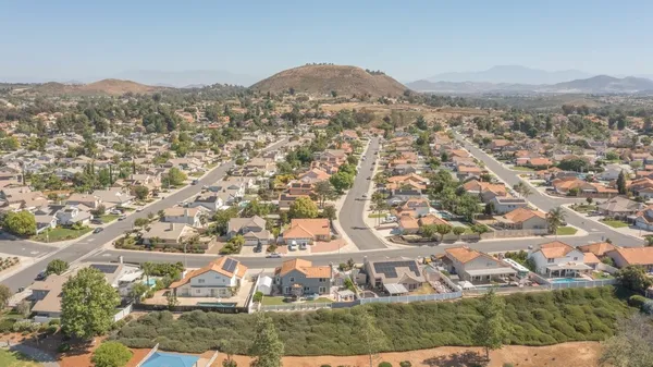 $720,000 | 41045 Willowbend Drive, Murrieta, CA 92563