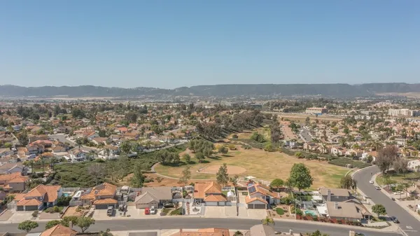 $720,000 | 41045 Willowbend Drive, Murrieta, CA 92563