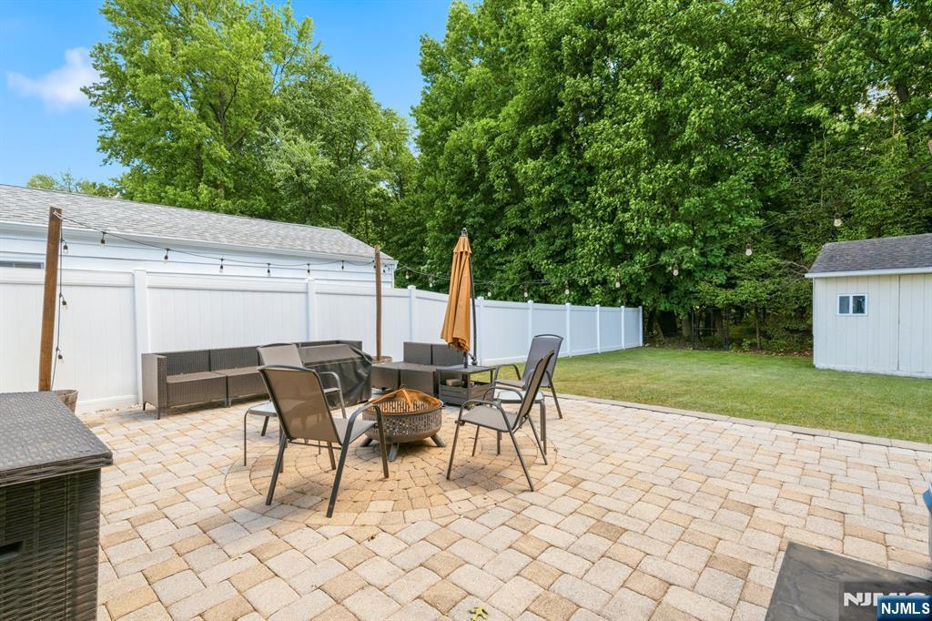 118 Howard Avenue Rochelle Park, NJ 07662 - Photo 30 of 32