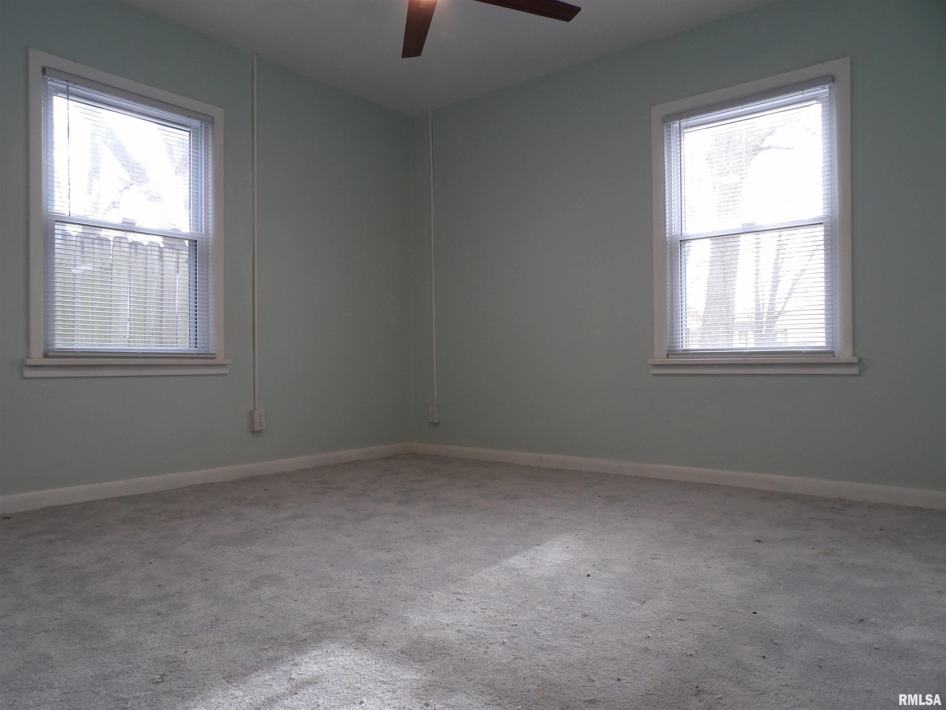 3226 East Enos Avenue Springfield, IL 62702 - Photo 14 of 21 Gallery Image 14