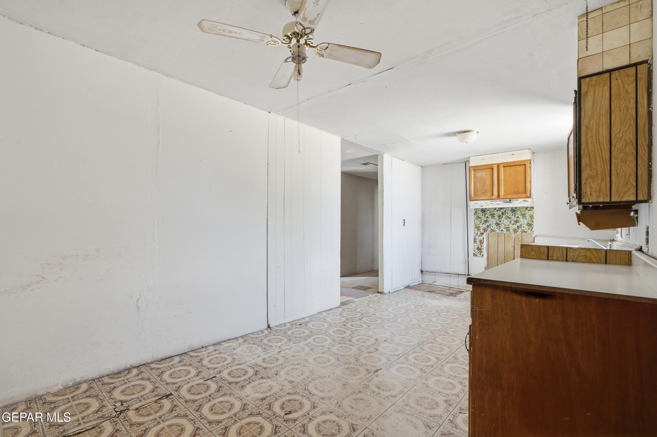 257 San Elizario Road Clint, TX 79836 - Photo 21 of 42 DSC05360