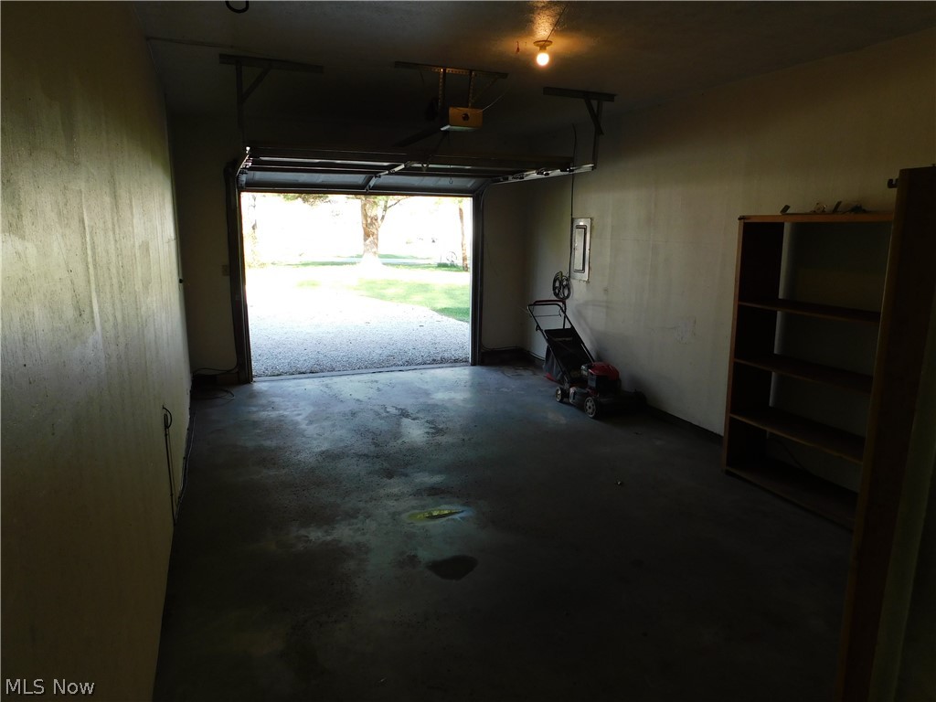 6792 Peck Road Ravenna, OH 44266 - Photo 3 of 34 Gallery Image 3