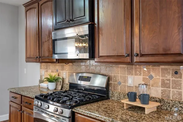 $775,000 | 317 Lake View Lane, Cottleville, MO 63376