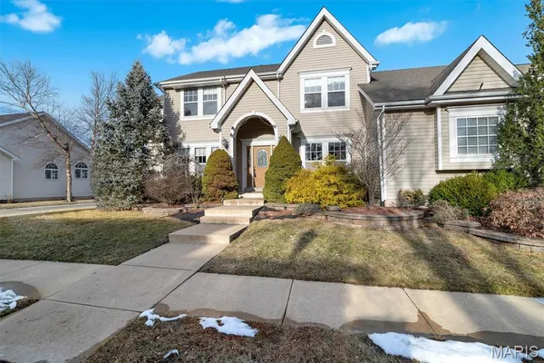 $775,000 | 317 Lake View Lane, Cottleville, MO 63376