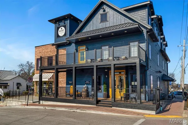 $775,000 | 317 Lake View Lane, Cottleville, MO 63376