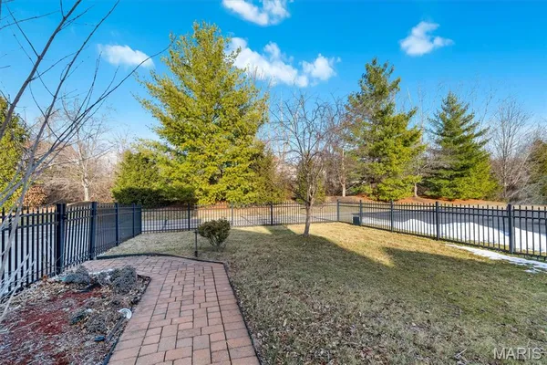 $775,000 | 317 Lake View Lane, Cottleville, MO 63376