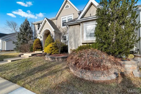 $775,000 | 317 Lake View Lane, Cottleville, MO 63376