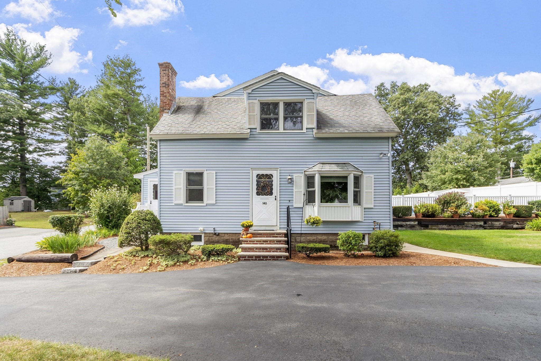 142 Bridle Road Billerica, MA 01821 - Photo 33 of 41 Gallery Image 33