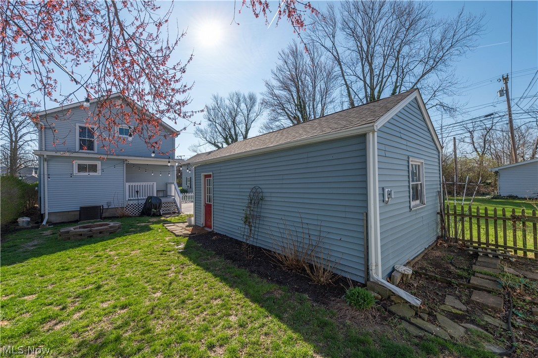 686 Perry Street Vermilion, OH 44089 - Photo 44 of 49