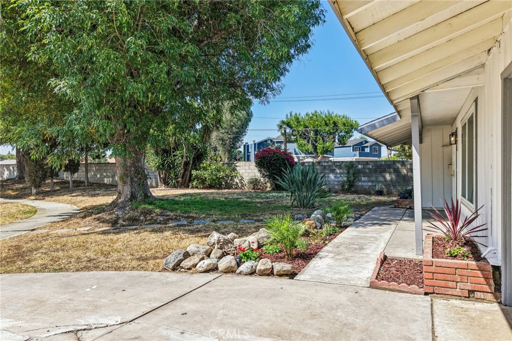 9091 Savoy Street Riverside, CA 92503 - Photo 35 of 35