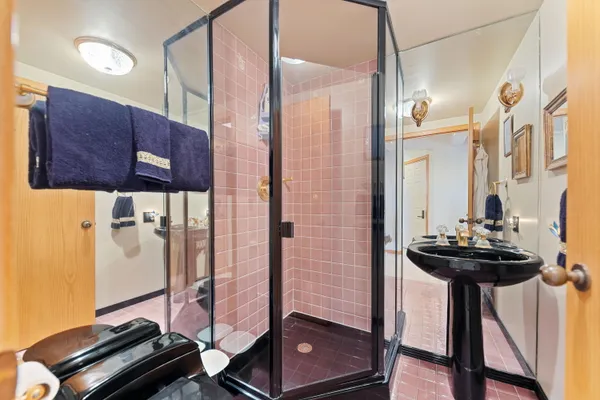 $779,000 | 310 Oselka Drive, Unit 456, New Buffalo, MI 49117