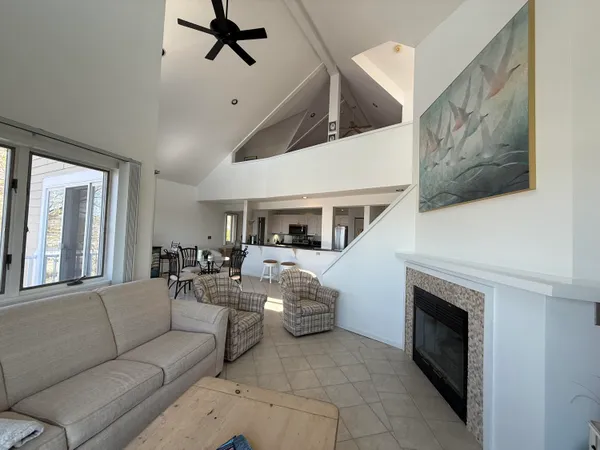 $779,000 | 310 Oselka Drive, Unit 456, New Buffalo, MI 49117