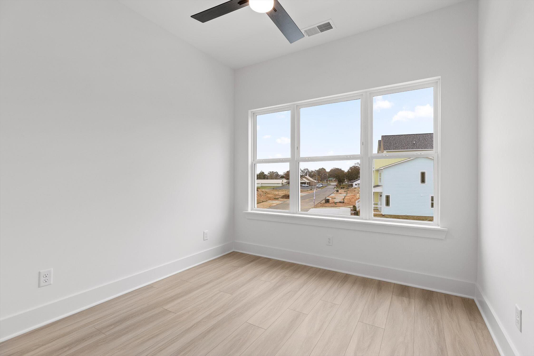 905 Blue Heights Dr Ridge, Unit 19 East Ridge, TN 37412 - Photo 18 of 32 22-905 Blue Heights-22