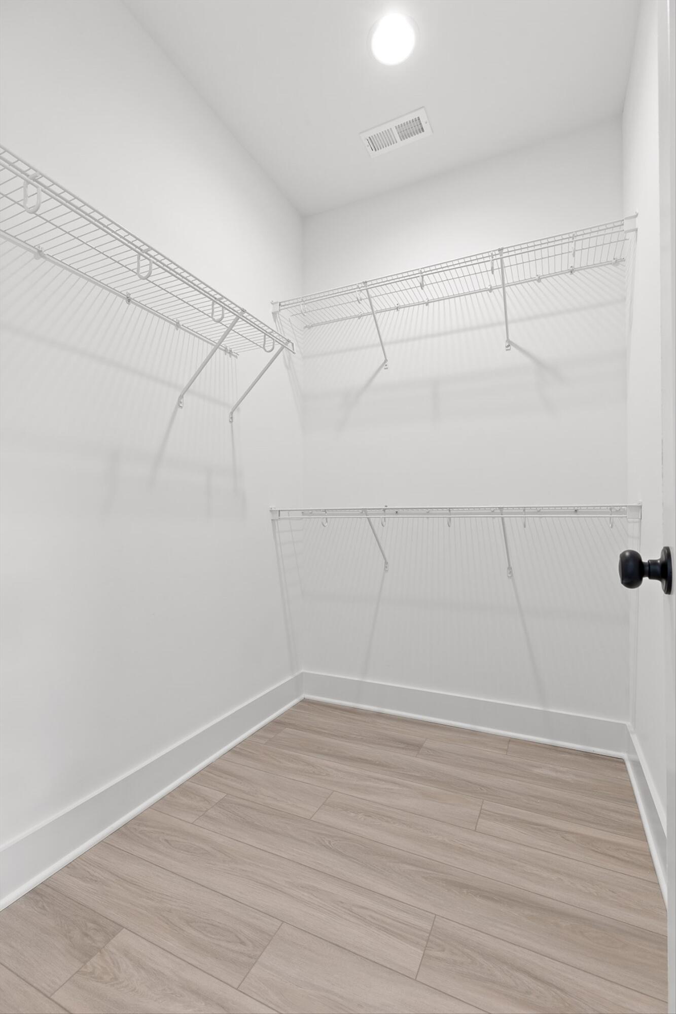 905 Blue Heights Dr Ridge, Unit 19 East Ridge, TN 37412 - Photo 25 of 32 27-905 Blue Heights-27