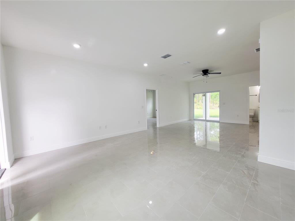 612 Waycross Road Southwest Palm Bay, FL 32908 - Photo 3 of 24