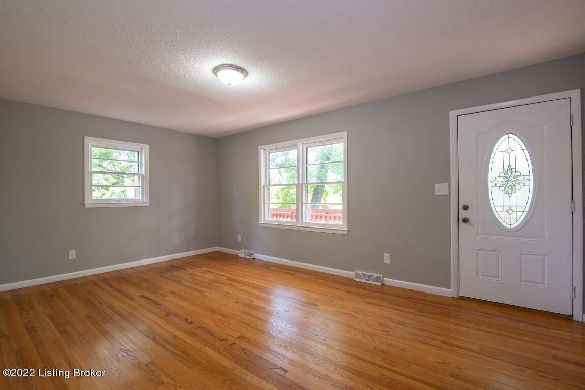 16940 Leitchfield Road Big Clifty, KY 42712 - Photo 27 of 76 16940 Leitchfield Rd-62