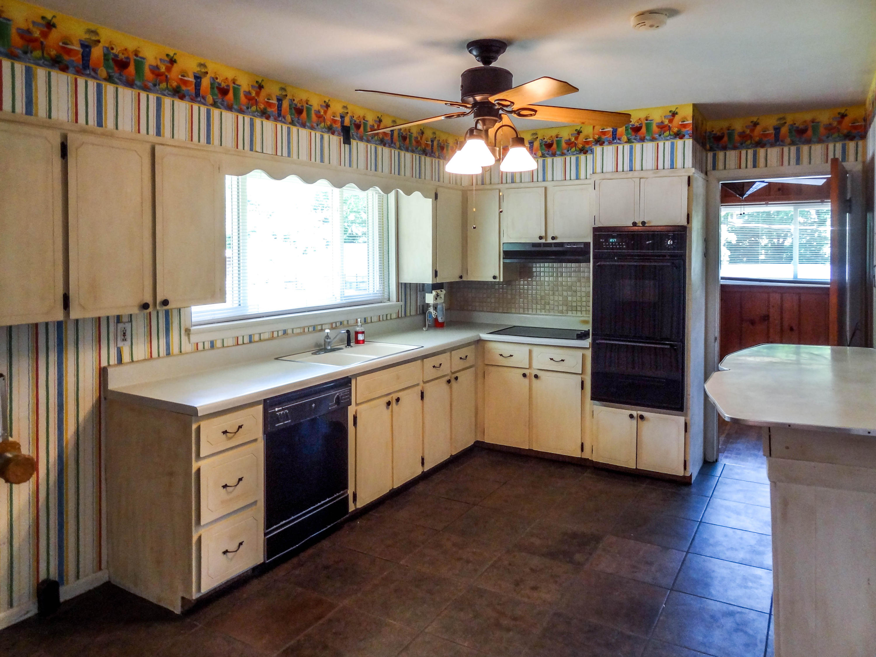 605 Talley Road Chattanooga, TN 37411 - Photo 8 of 20 Kitchen