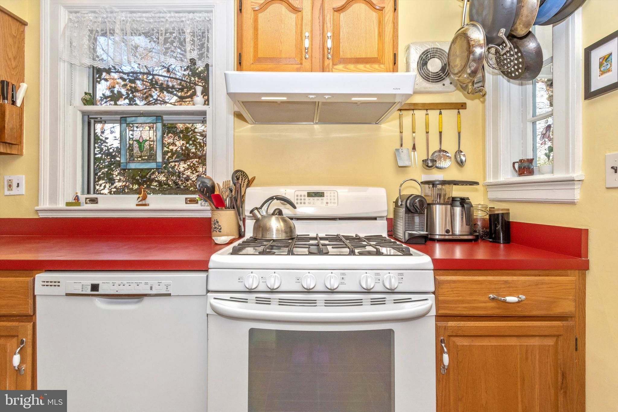4645 Briarclift Road Baltimore, MD 21229 - Photo 16 of 51 Gallery Image 16