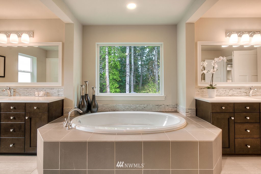 6408 Southeast 5th Place, Unit 7 Renton, WA 98059 - Photo 18 of 23 Gallery Image 18