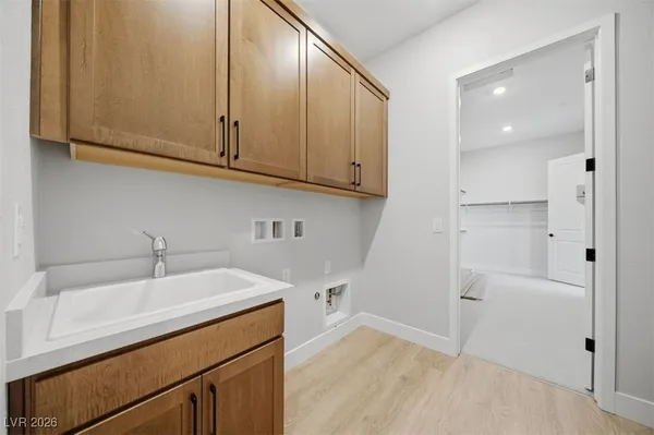 $1,099,900 | 216 Paraggi Bay Drive, Henderson, NV 89011