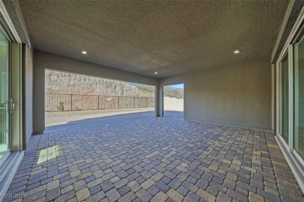$1,099,900 | 216 Paraggi Bay Drive, Henderson, NV 89011