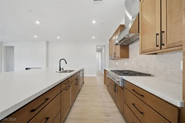 $1,099,900 | 216 Paraggi Bay Drive, Henderson, NV 89011