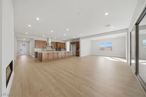 $1,099,900 | 216 Paraggi Bay Drive, Henderson, NV 89011