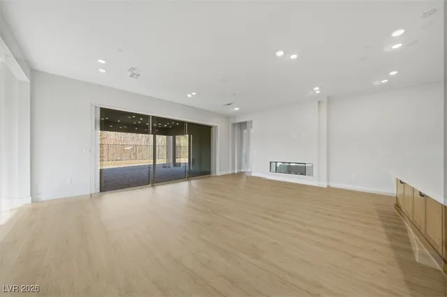 $1,175,466 | 216 Paraggi Bay Drive, Henderson, NV 89011